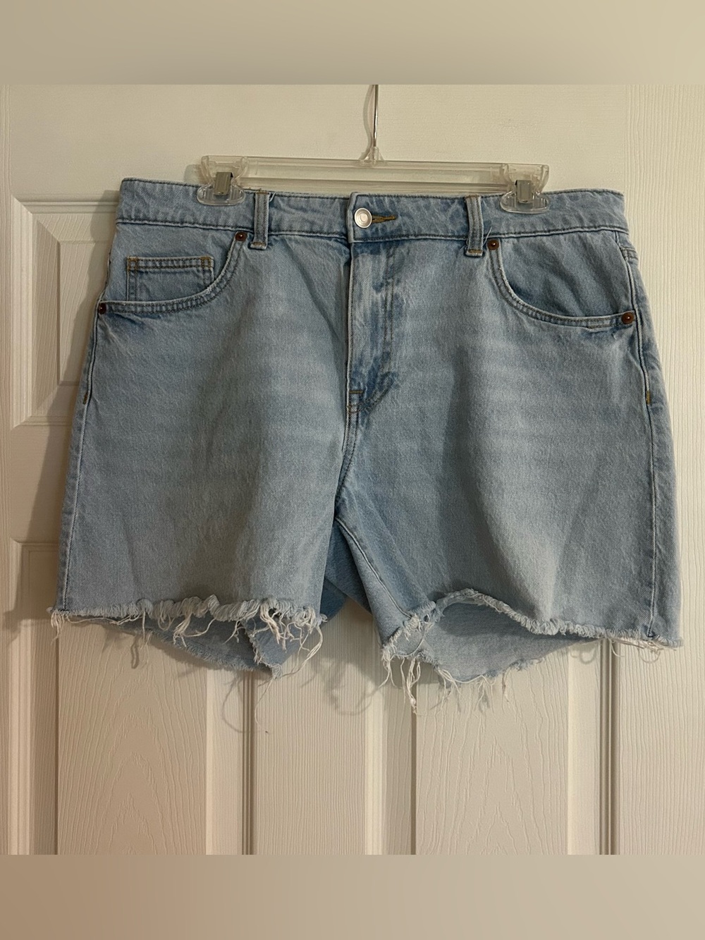 H&M Light Blue Raw Hem Denim Shorts - Women